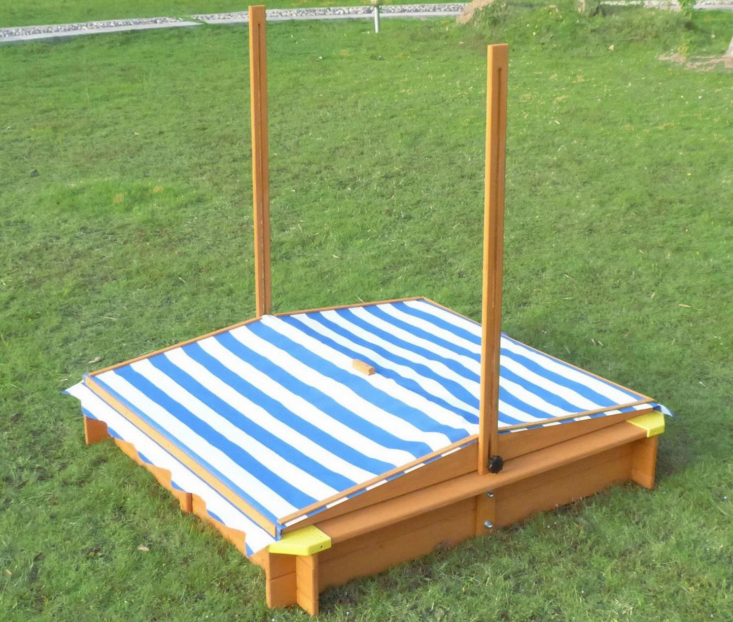 Large 4' x 4' Kids Wood Sand Box with Tilt Shade Sandbox Canopy Cover