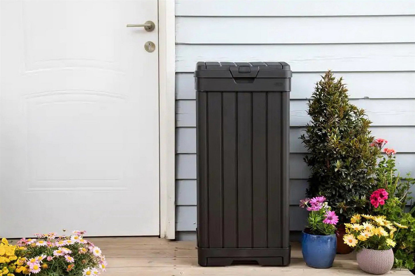 Keter Indoor Outdoor Trash Can 39 Gallon Capacity Waste Bin Wood Grain Finish