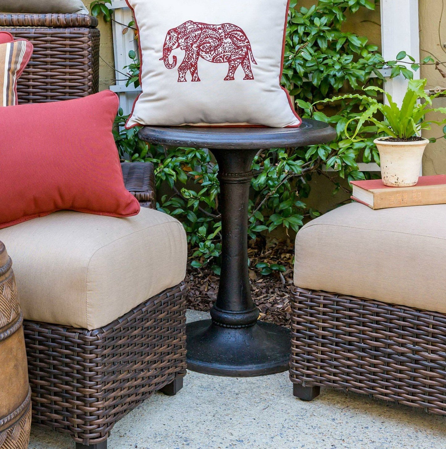 24" Tall Indoor Outdoor Cast Stone Side Table 20" Round