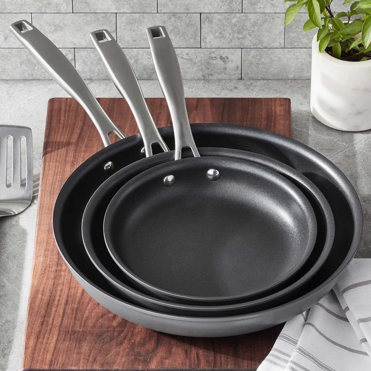 3 Piece Nonstick Hard Anodized Fry Pan Saute Pans Frypan Skillet Set