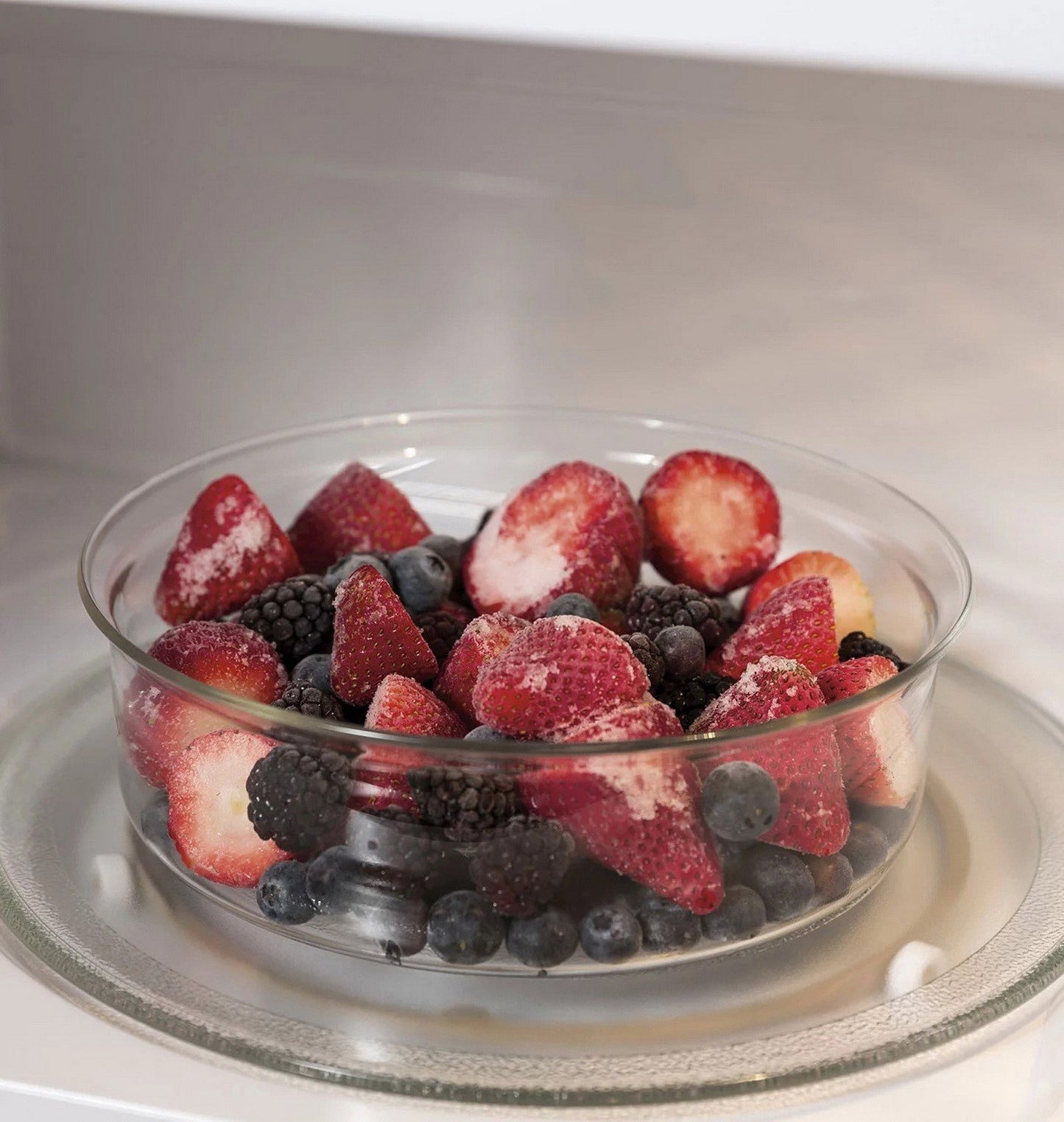 GE Countertop Microwave Oven 1.1 cu. ft. Capacity Stainless Steel 950 Watt