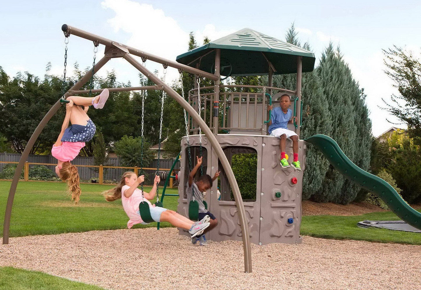 Huge Outdoor Playground Swing Set Climbing Tower Clubhouse Playset Swing Slide